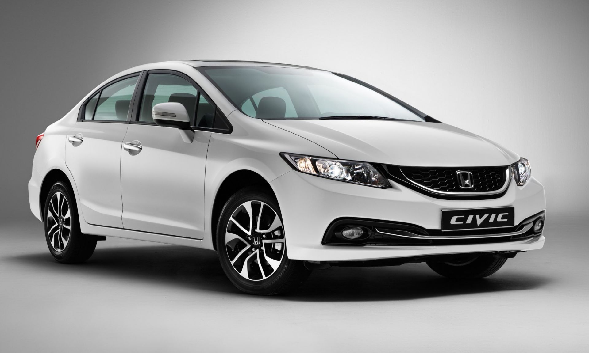 Авточехлы на Honda Civic 9 4D в Краснодаре. Цена от руб